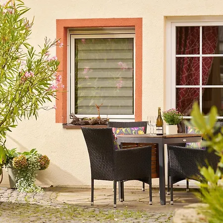 아파트 Weingut Und Vinothek Regnery *